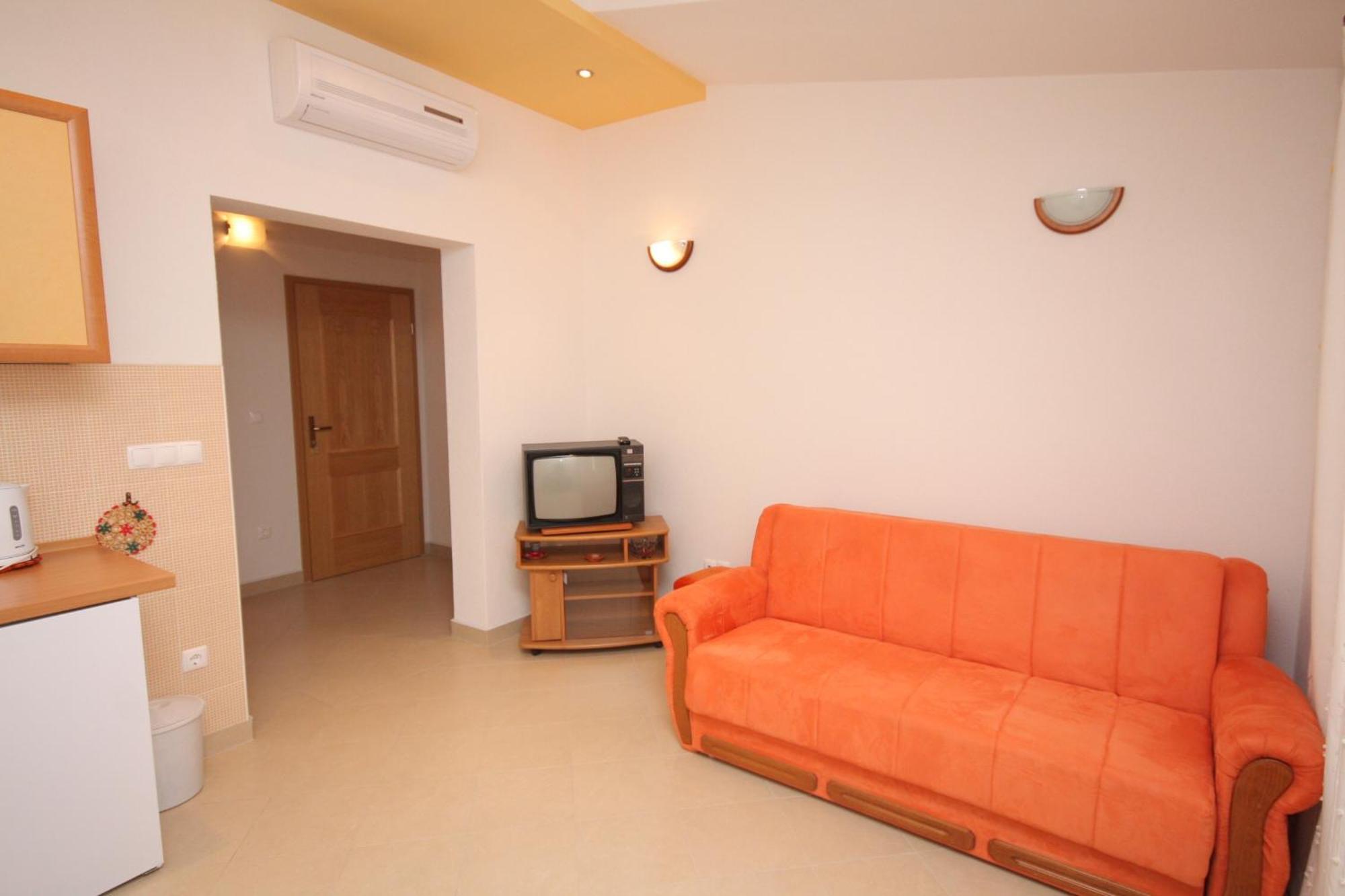 Apartments With A Parking Space Baska Voda, Makarska - 2709 Bilik gambar