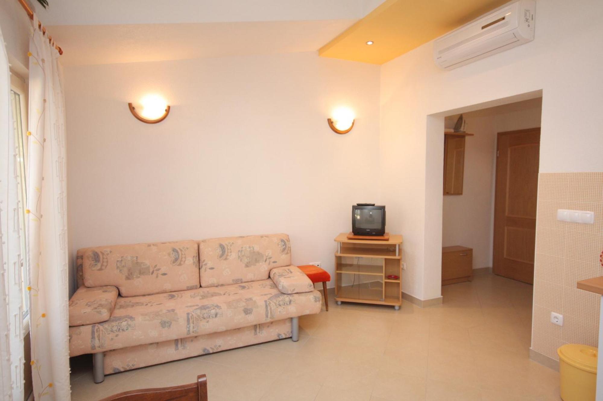 Apartments With A Parking Space Baska Voda, Makarska - 2709 Bilik gambar